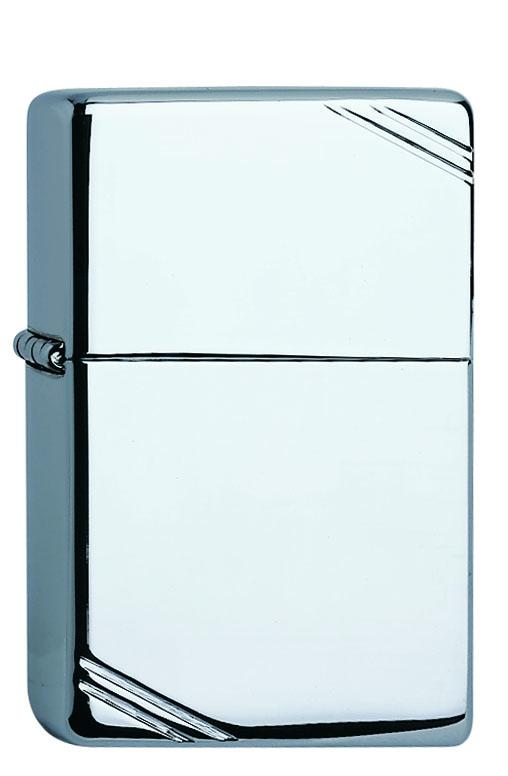 Frontansicht 3/4 Winkel Zippo Feuerzeug chrom Hochglanz Vintage mit Schrägstrichen