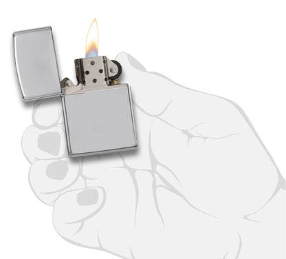 Zippo Feuerzeug Frontansicht hochglanzpoliertes Chrom Basismodell geöffnet und angezündet in stilistischer Hand