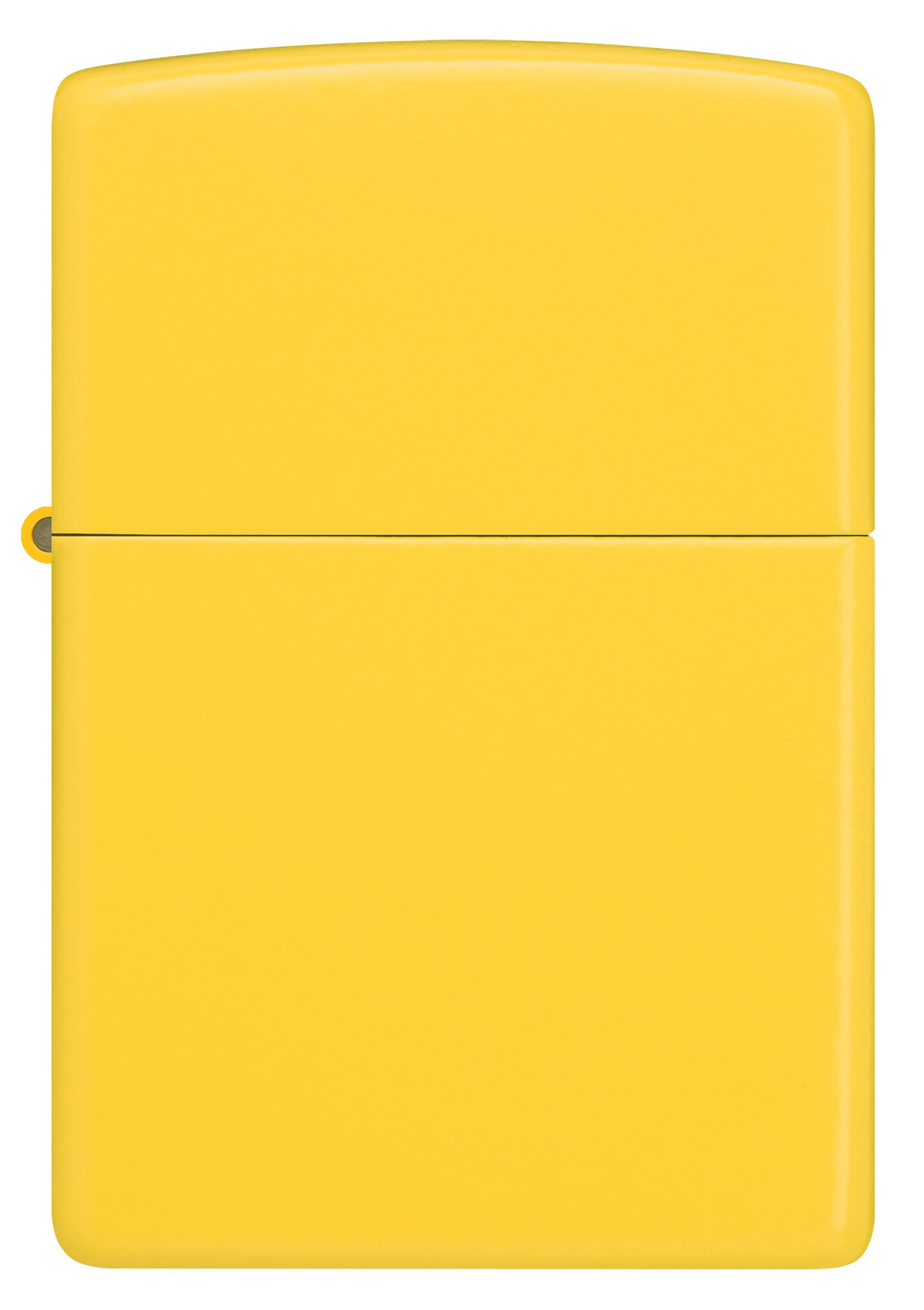 Ein gelbes Zippo-Feuerzeug steht aufrecht in einer neutralen, leeren Umgebung, ohne sichtbare Beschriftung oder Verzierungen, und zeigt seine charakteristische rechteckige Form mit abgerundeten Kanten.