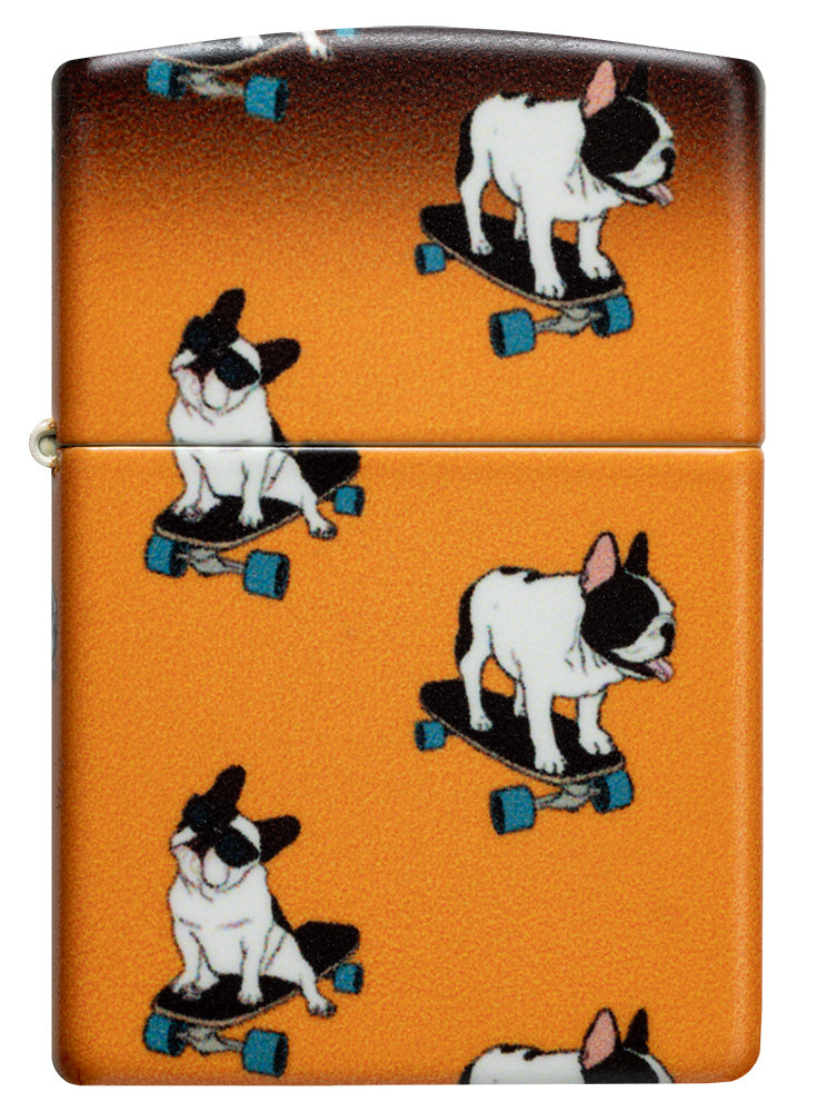 Bulldoggen auf dem Skateboard
