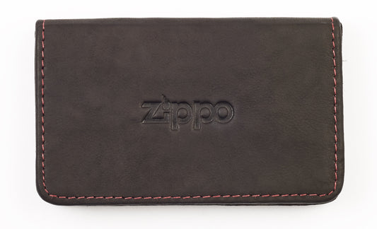 Frontansicht Vesitenkartenhalter geschlossen mit Zippo Logo