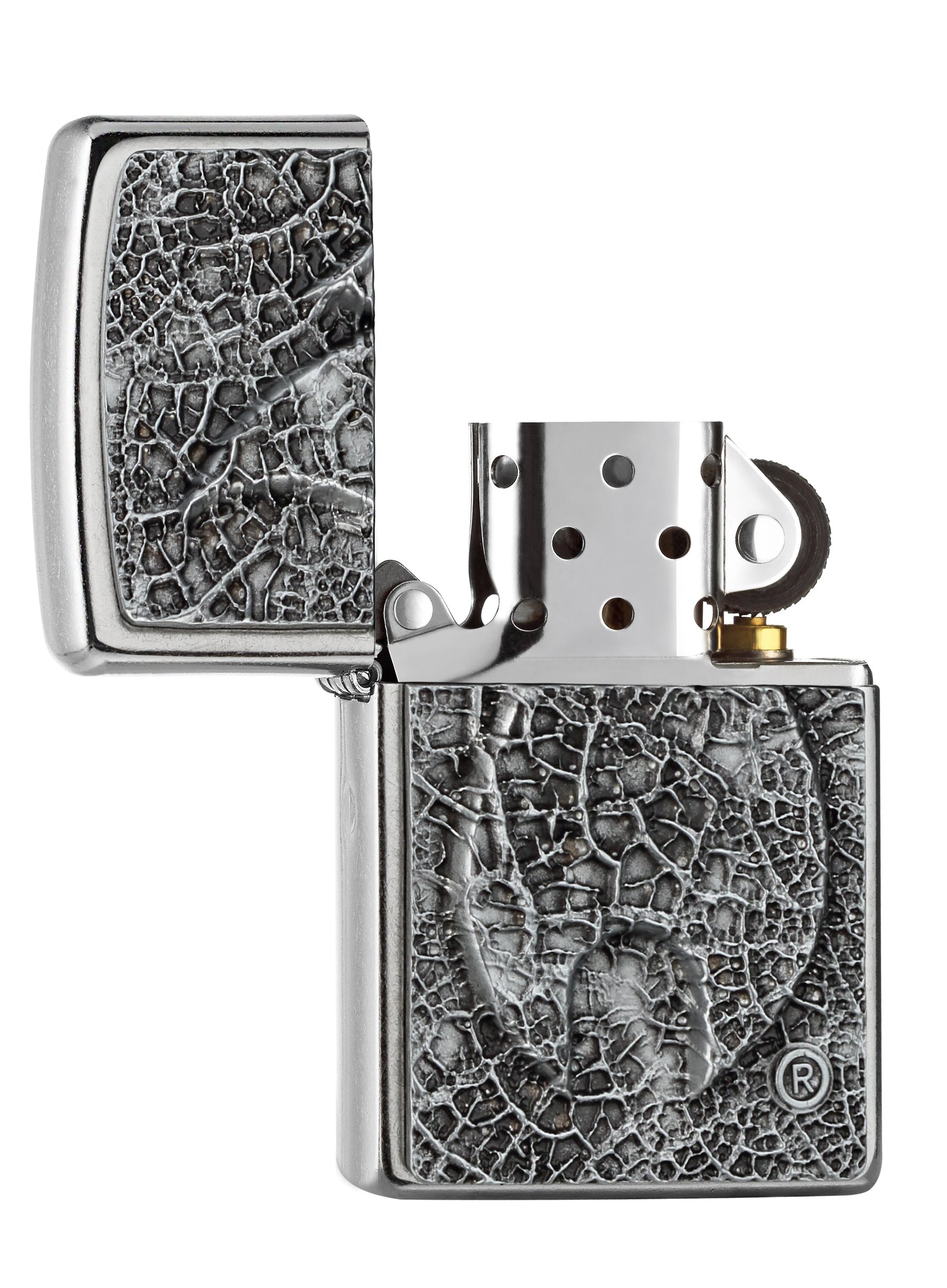 Zippo Feuerzeug Chrome Zippo Flamme mit Blattmaserung Emblem geöffnet