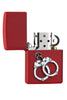 Frontansicht  Zippo Feuerzeug Red Matte Emblem mit silbernen Handschellen geöffnet