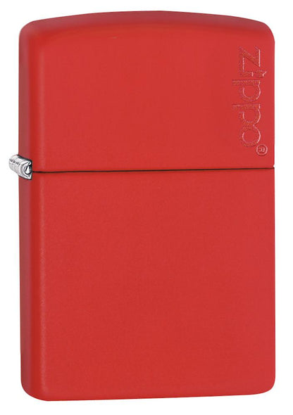 Frontansicht 3/4 Winkel Zippo Feuerzeug Red Matte mit Zippo Logo