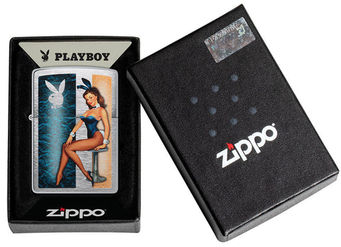Zippo Feuerzeug gebürstetes Chrom mit Playboy Frau im Hasenkostüm in geöffneter Premiumbox
