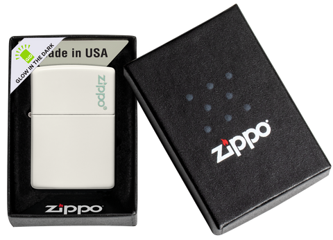 Briquet tempête Zippo Glow In Dark Zippo Logo dans sa boîte cadeau