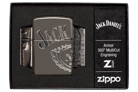 Zippo Feuerzeug grau glänzend mit Jack Daniel's Logo über drei Seiten in offener Luxus Box