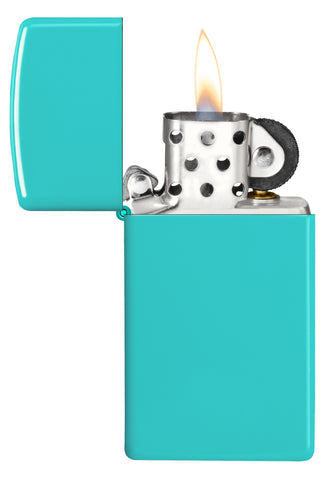 Zippo Feuerzeug Slim Flat Turquoise Basismodell geöffnet mit Flamme