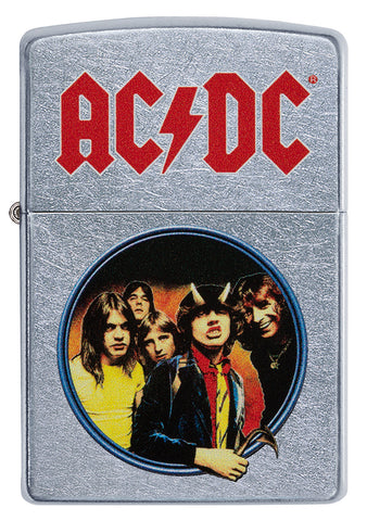 Zippo Feuerzeug AC/DC® Frontansicht in Street chrome mit Highway to Hell Albumcover inspiriertem Bild in rund und rotes AC/DC® Logo