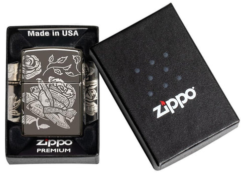Zippo Feuerzeug Frontansicht Black Ice® mit 360° eingravierter Abbildung von einem Geldschein in Form einer Rose in offener Premium Box
