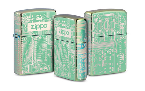 Zippo Feuerzeug gruppierte Ansicht hochglanz grün mit 360° Platinen inspirierter Gravur und Zippo Logo