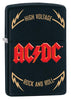 Zippo Feuerzeug AC/DC® Frontansicht ¾ Winkel mit Titel des ersten Albums und Rock and Roll Slogan umgeben von Blitzen mit AC/DC® Logo in der Mitte in rot auf schwarzem Hintergrund