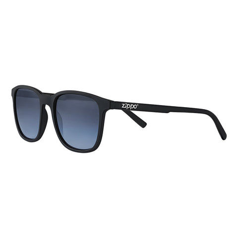 Zippo Sonnenbrille Frontansicht ¾ Winkel mit blauen Gläsern und schmalem eckigem Rahmen in schwarz mit weißem Zippo Logo